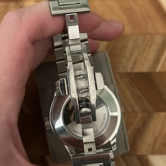 Men’s White Dial Tissot Gentleman Swissmatic - T1164071601100 - Picture 5 of 6